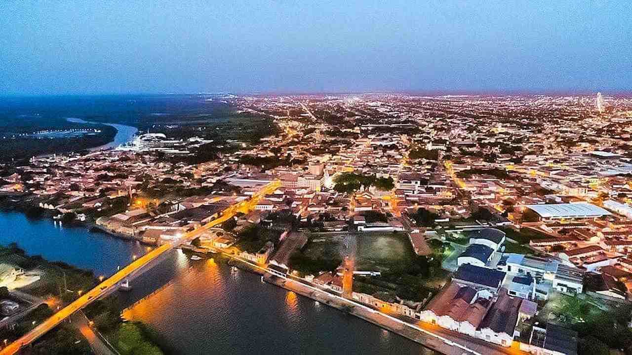 Foto: Vista aérea Parnaíba, Chico Rasta Parnaíba Pedra do Sal
